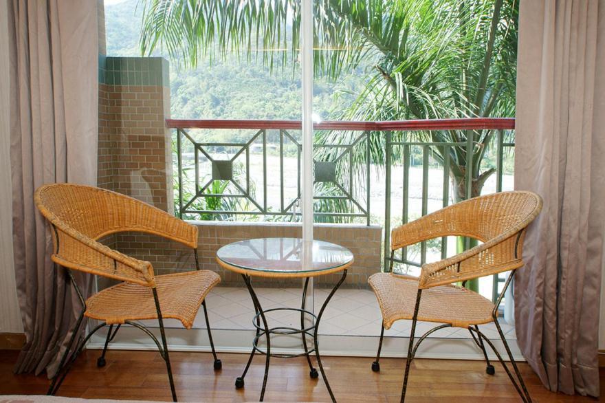 Fujiyeh Chipen Hot Spring Resort Wenquan Exterior photo