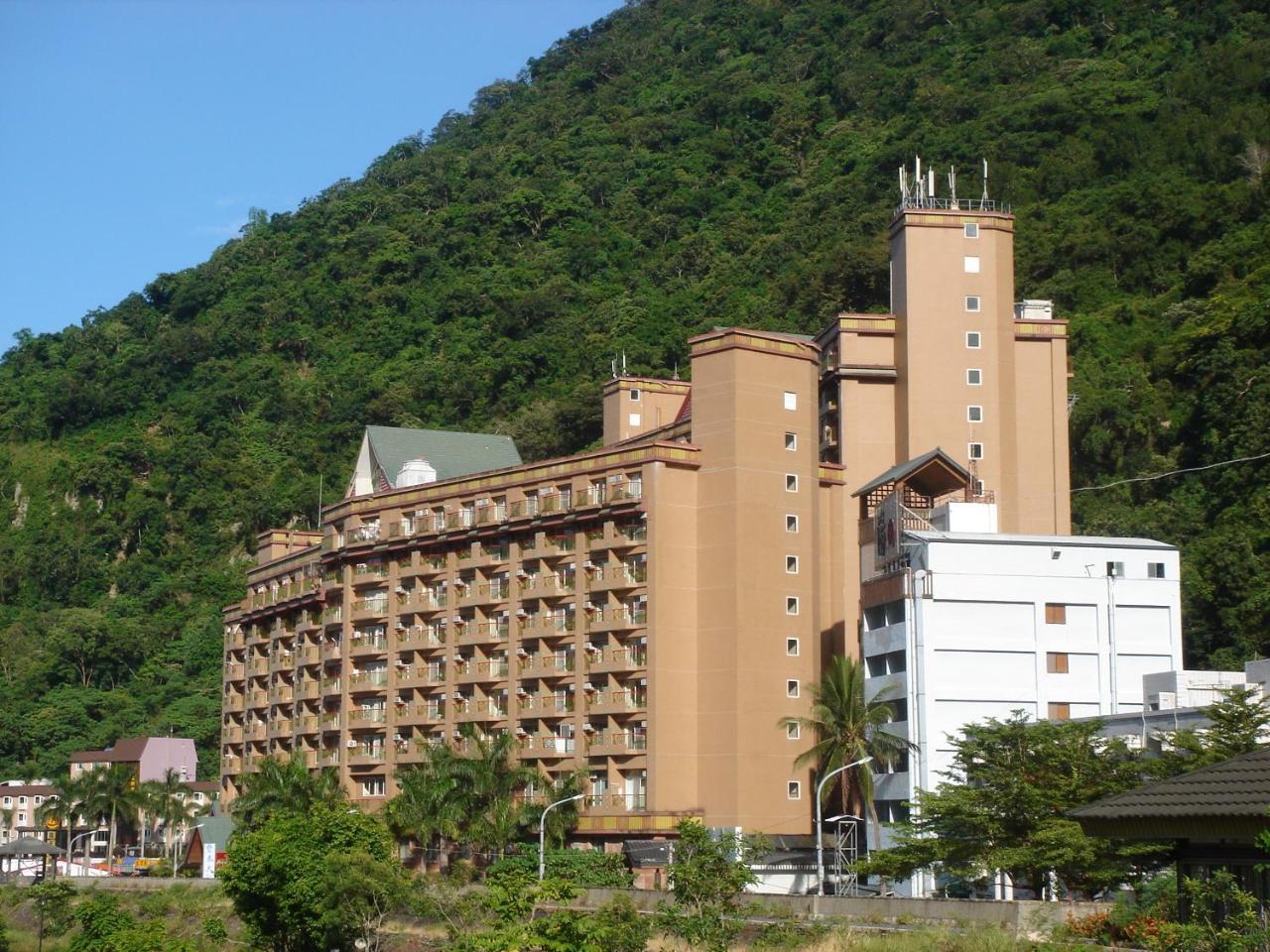 Fujiyeh Chipen Hot Spring Resort Wenquan Exterior photo